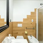Pensión K-rooms - Station By Innstay
