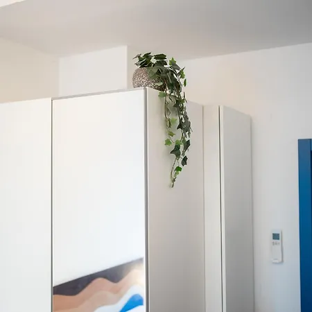 K-rooms - Station By Innstay Гостевой дом 3*